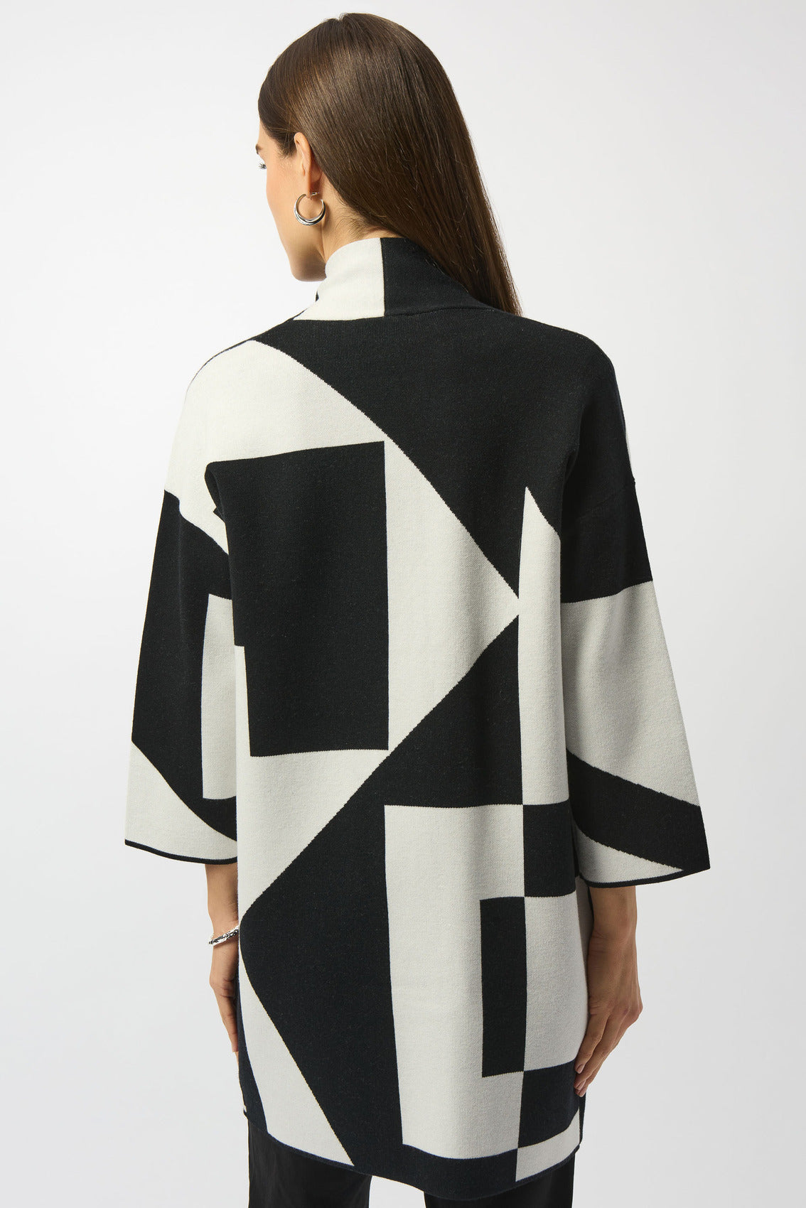 Joseph Ribkoff 253901 Jacquard
Knit Colour-Block Cover-Up