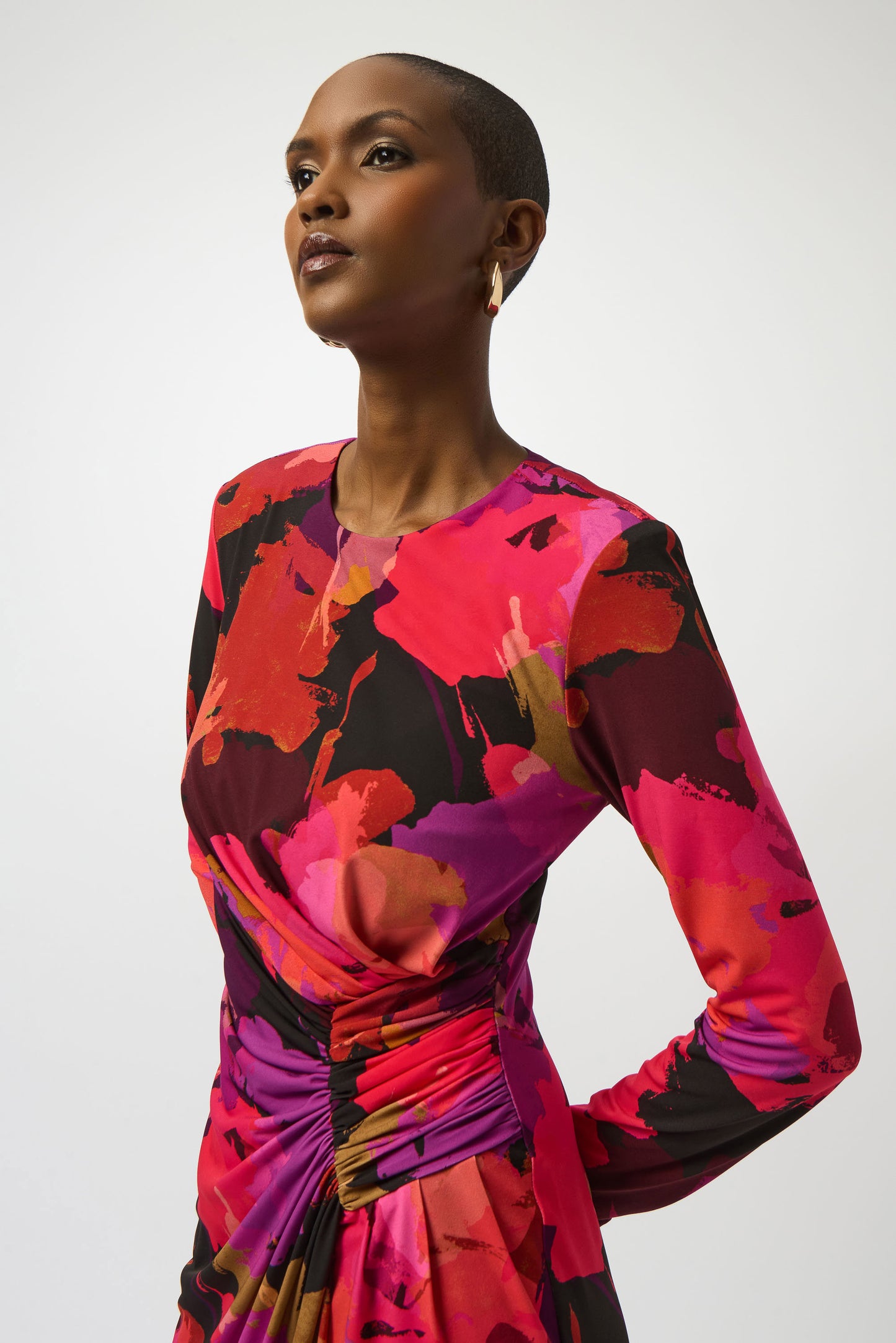 Silky Knit Floral Print Sheath Dress
253279