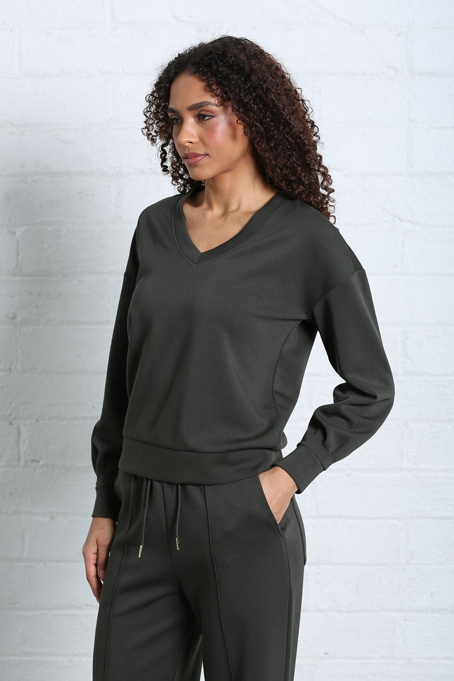 Relax & Renew Wren Jogger Khaki