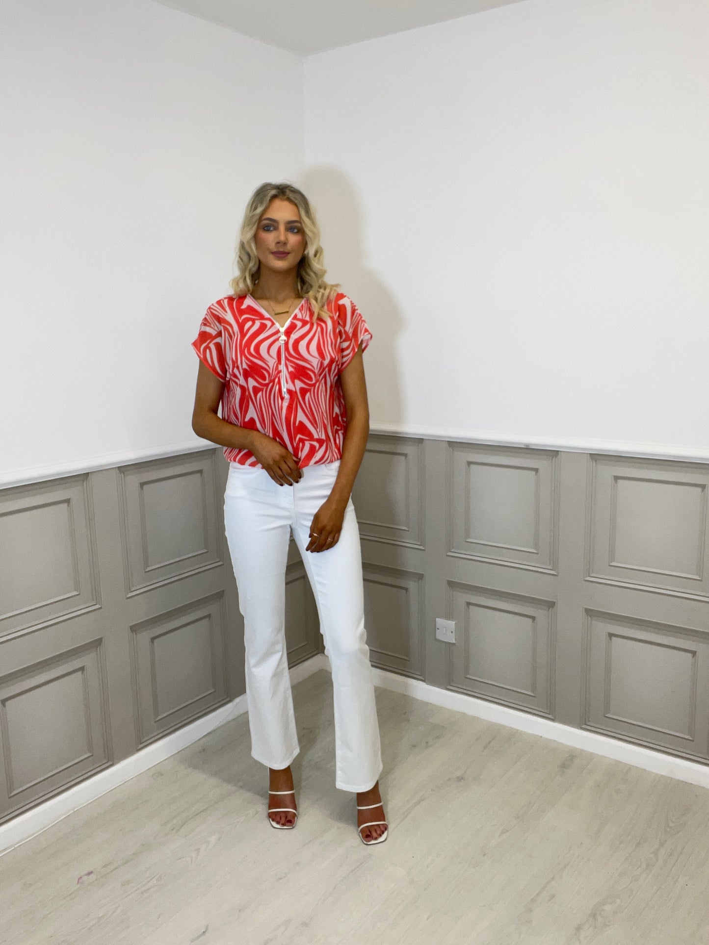 Kate & Pippa Eve top