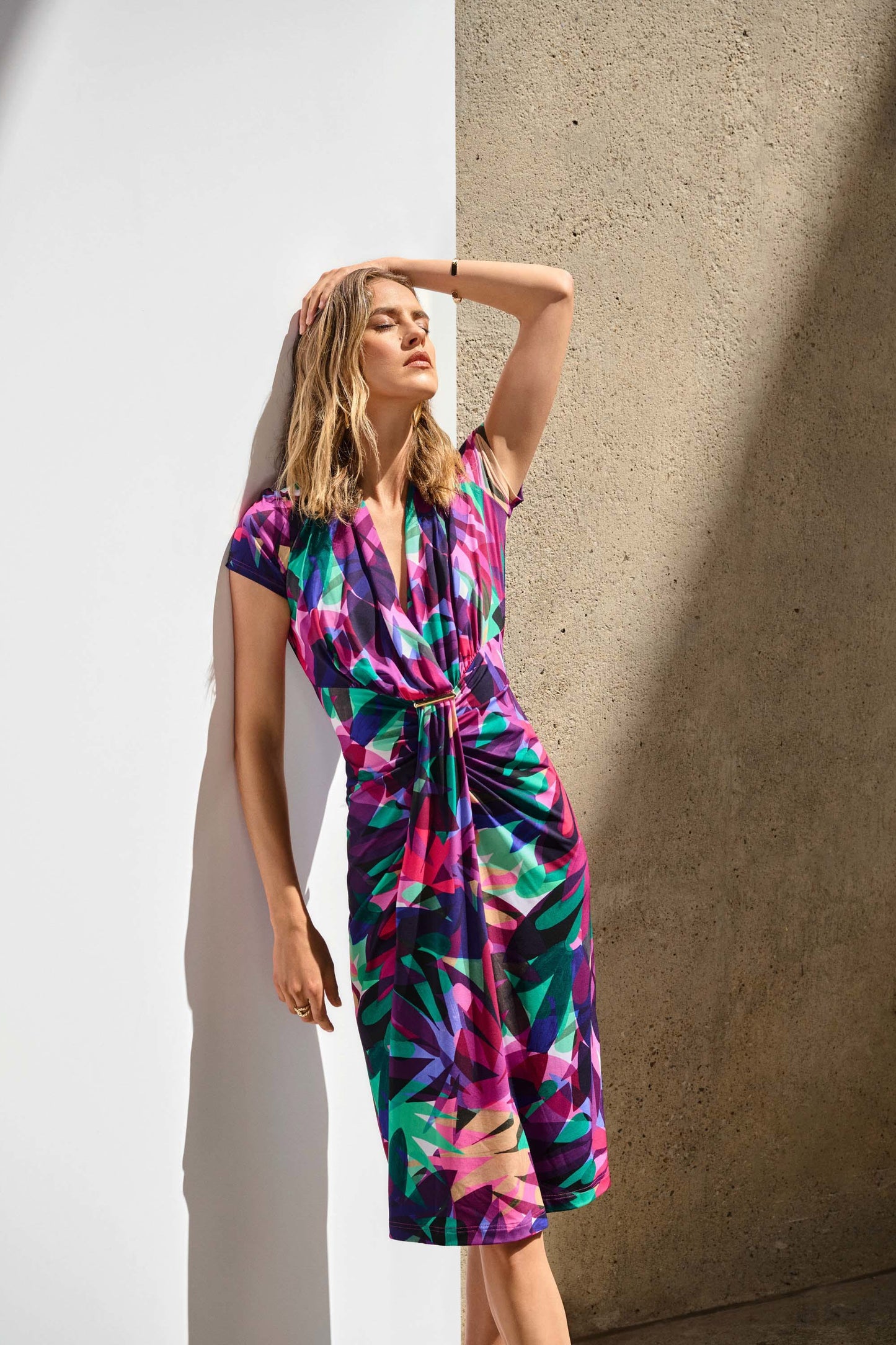 Silky Knit Tropical Print Wrap Dress
251042