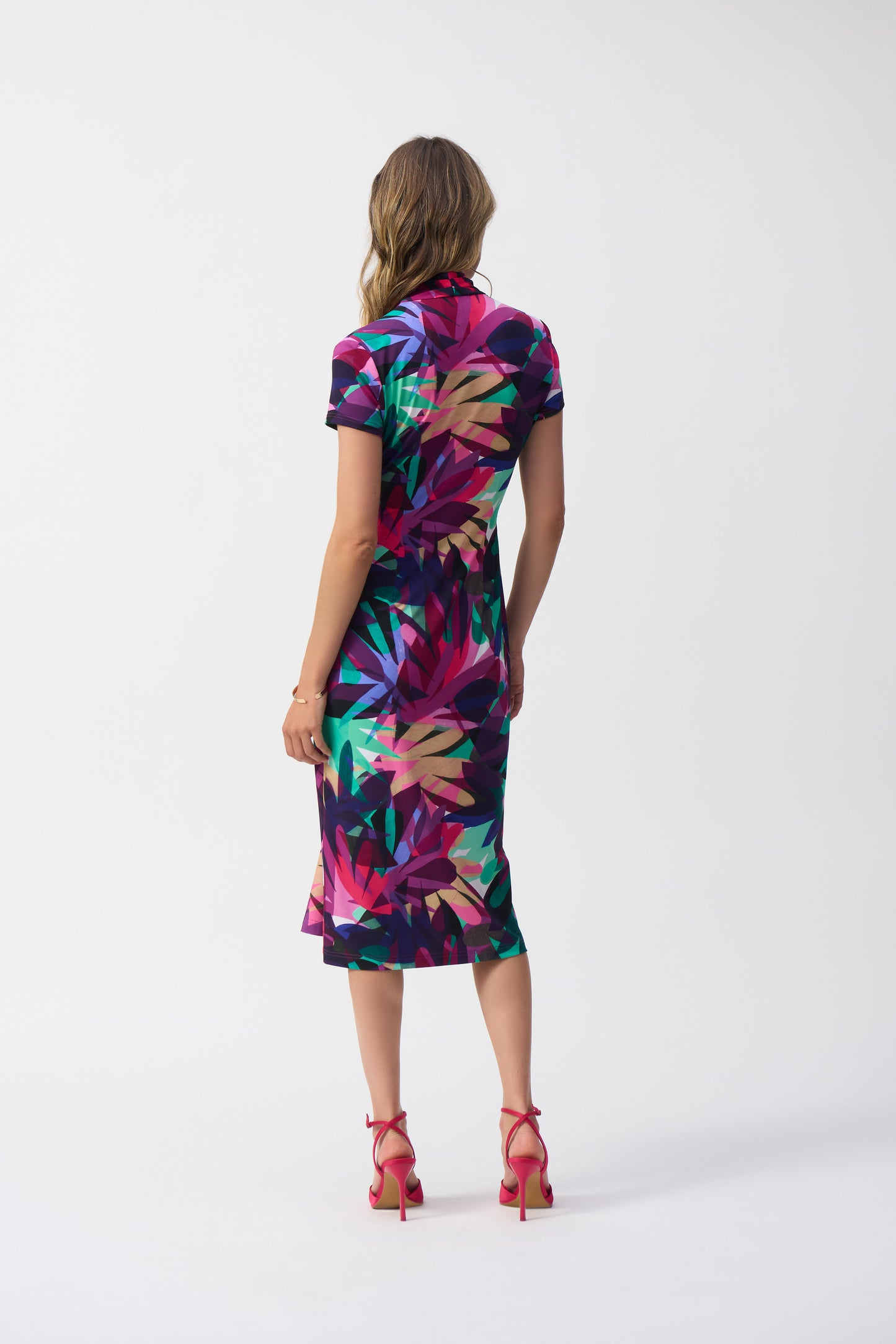 Silky Knit Tropical Print Wrap Dress
251042