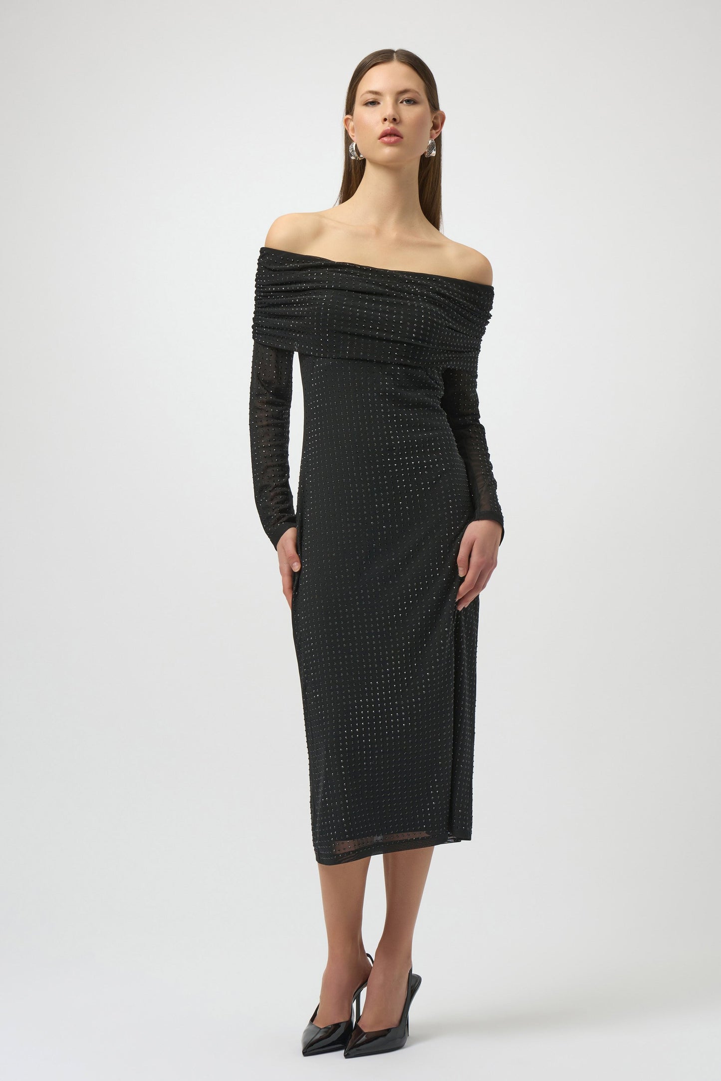Rhinestone Mesh Off-Shoulder Midi Dress
254913