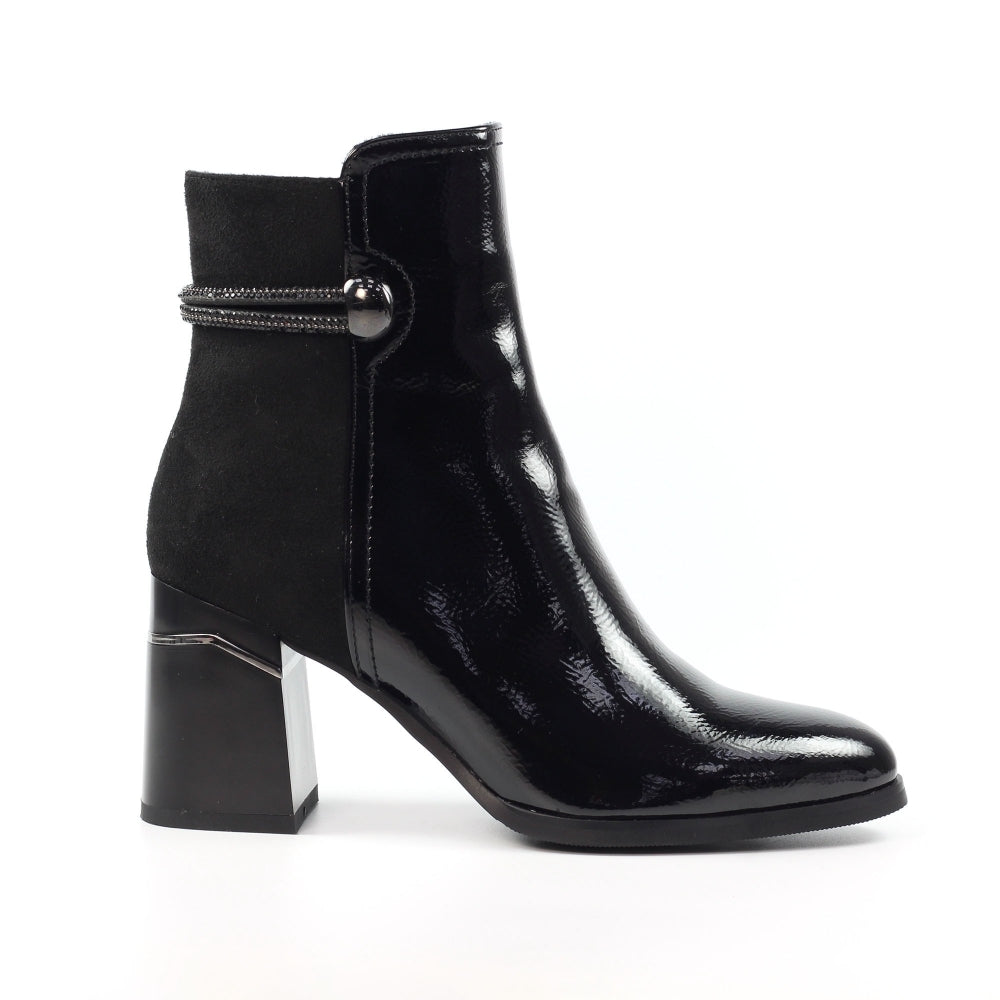 Lunar Amari patent ankle boot