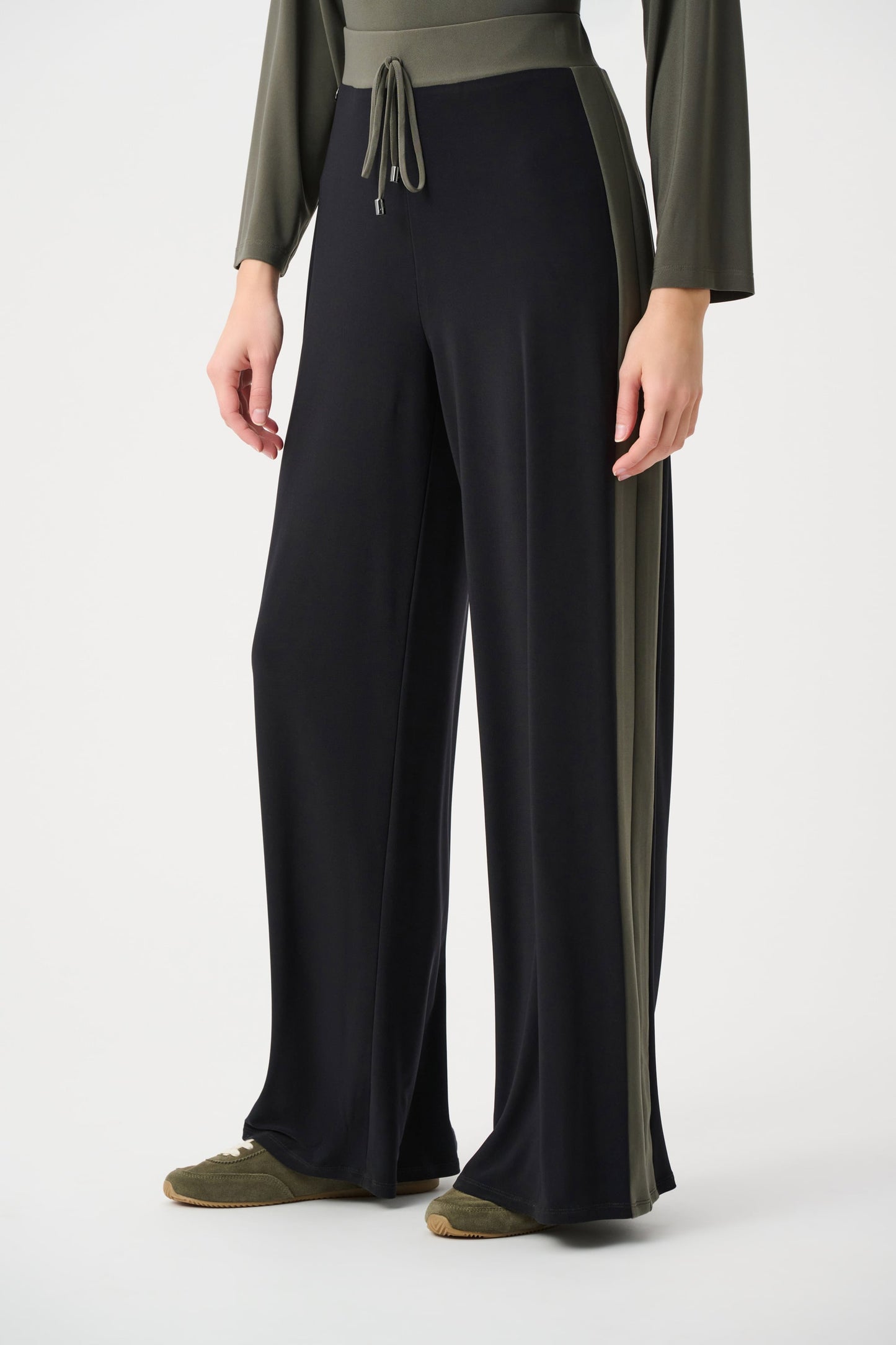 JOSEPH RIBKOFF Silky Knit Color Block Wide Leg Pull-On Pants 263607