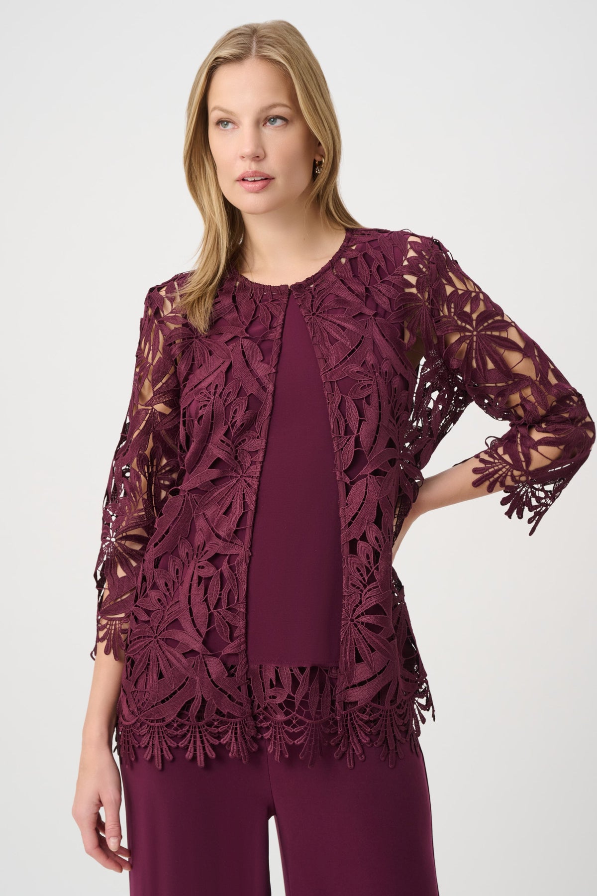 Lace Straight Cover Up
262096W26
