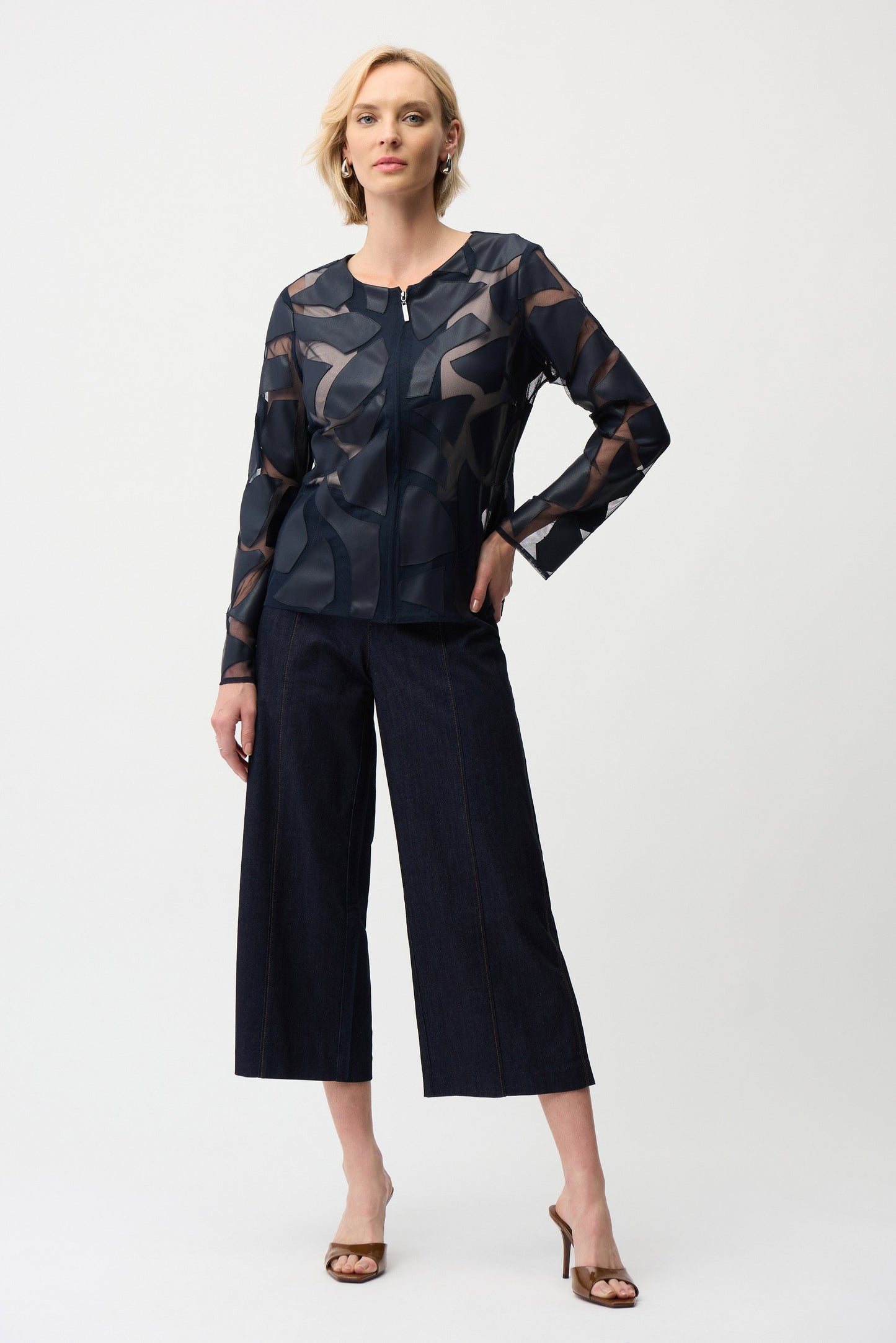 Laser Cut Leatherette Giraffe Print Fitted Jacket
261906