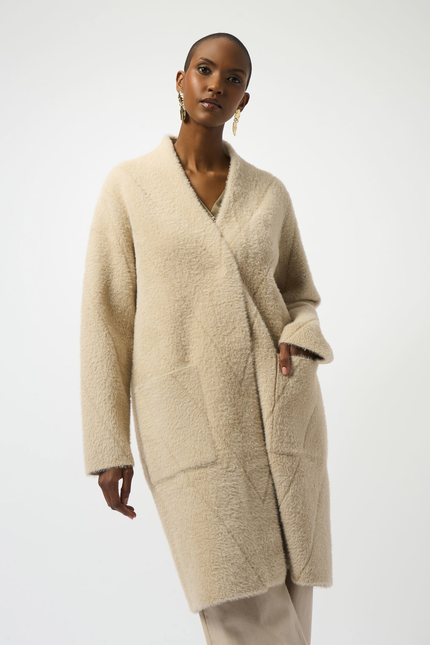 Feather Yarn Sweater Knit Coat
253955