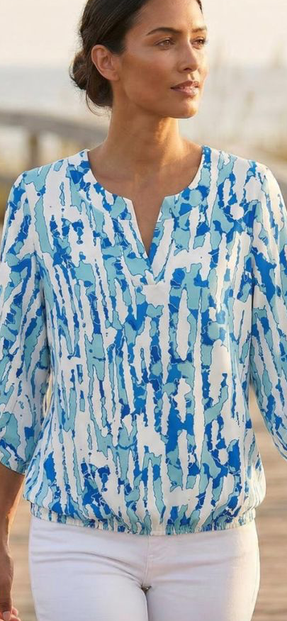 Yew Abstract Print Top – Blue & White