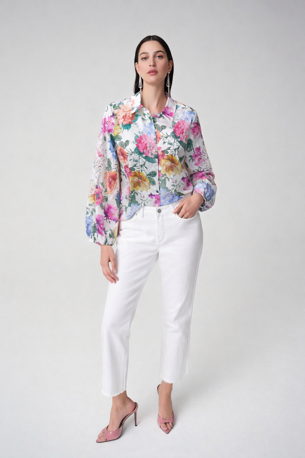 K design C726L 🌸 Floral Print Shirt with Lace Sleeve Detail – Multi
