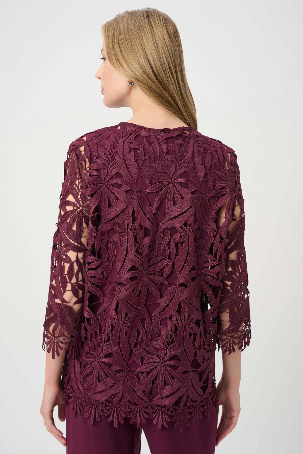 Lace Straight Cover Up
262096W26