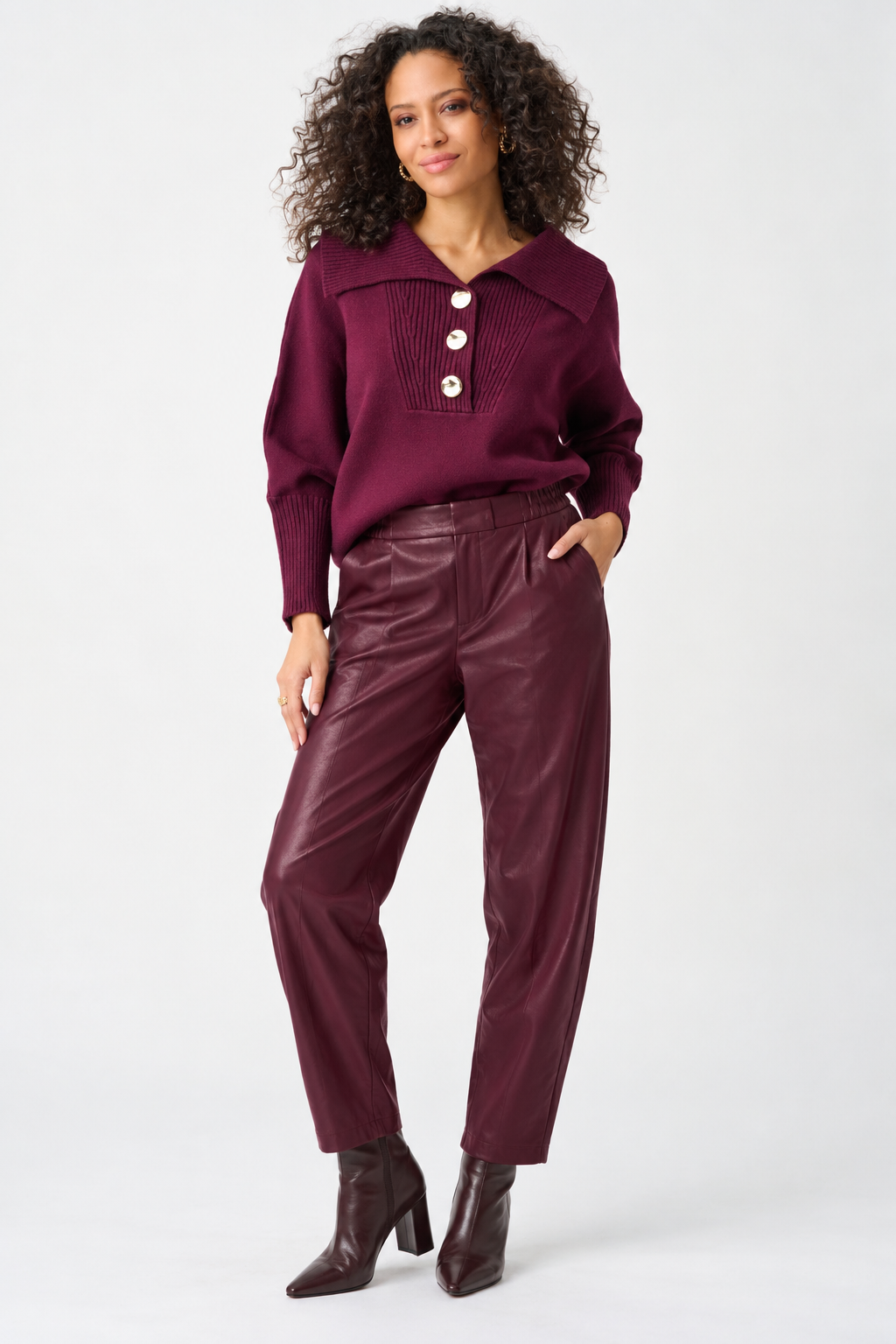 Pull-On Faux Leather Barrel Trousers – Wine