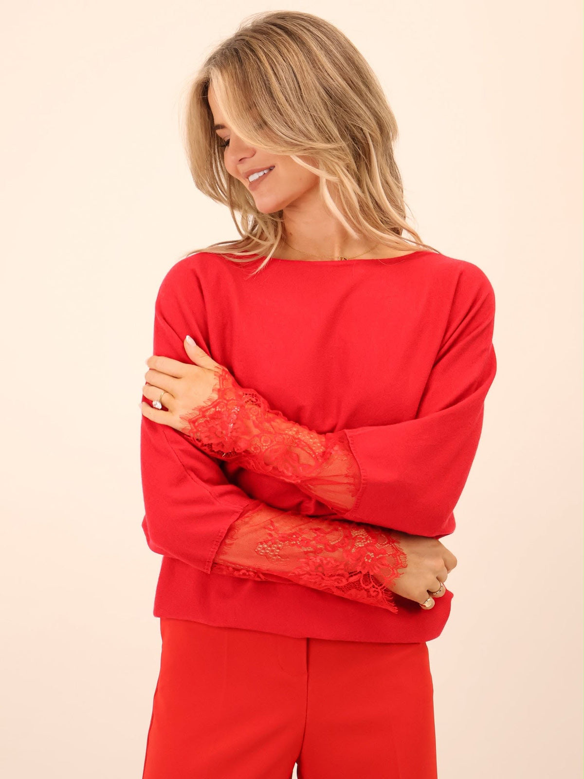KATE & PIPPA BLAKELY LACE KNIT IN RED
