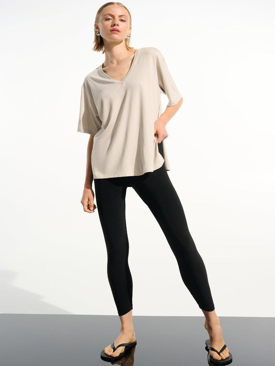 JOSEPH RIBKOFF HIGH-WAISTED LEGGINGS IN BLACK 261619