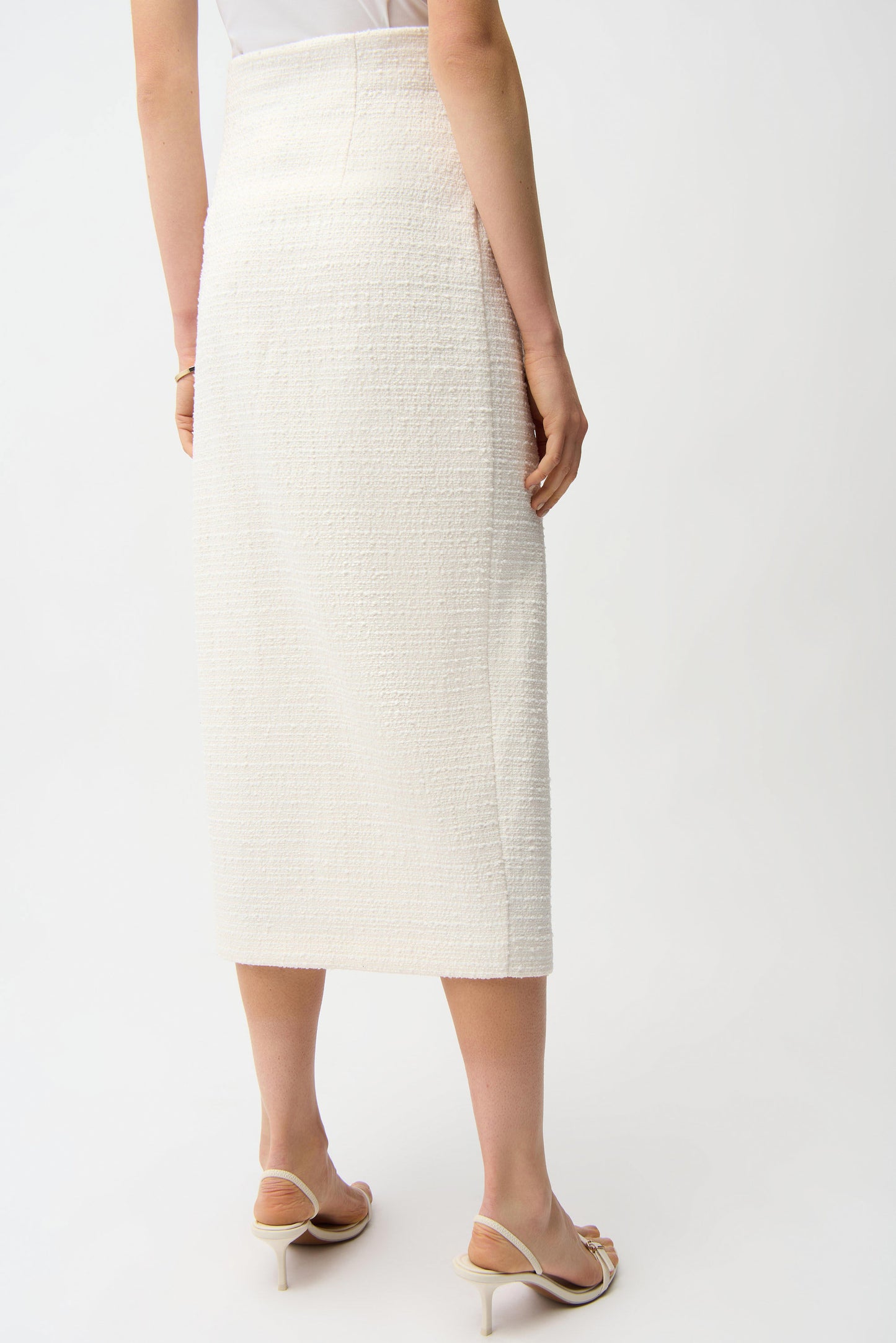 JOSEPH RIBKOFF Bouclé Pencil Skirt With Gold Buttons
261301