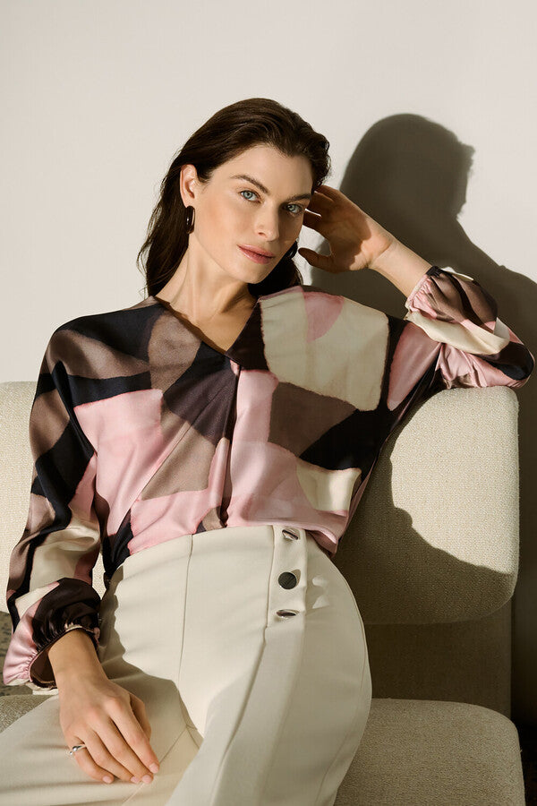 JOSEPH RIBKOFF V-NECK ABSTRACT PULLOVER STYLE 264197