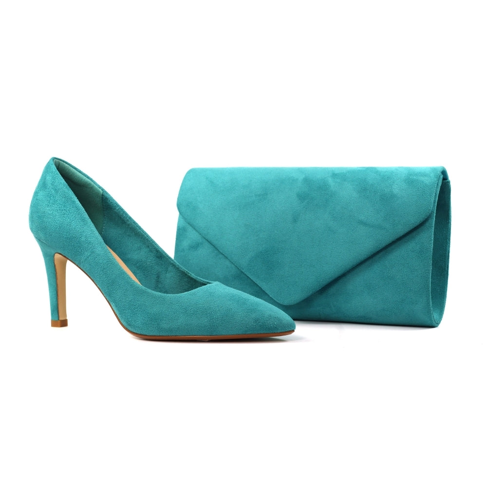Lunar Amy green court shoe.