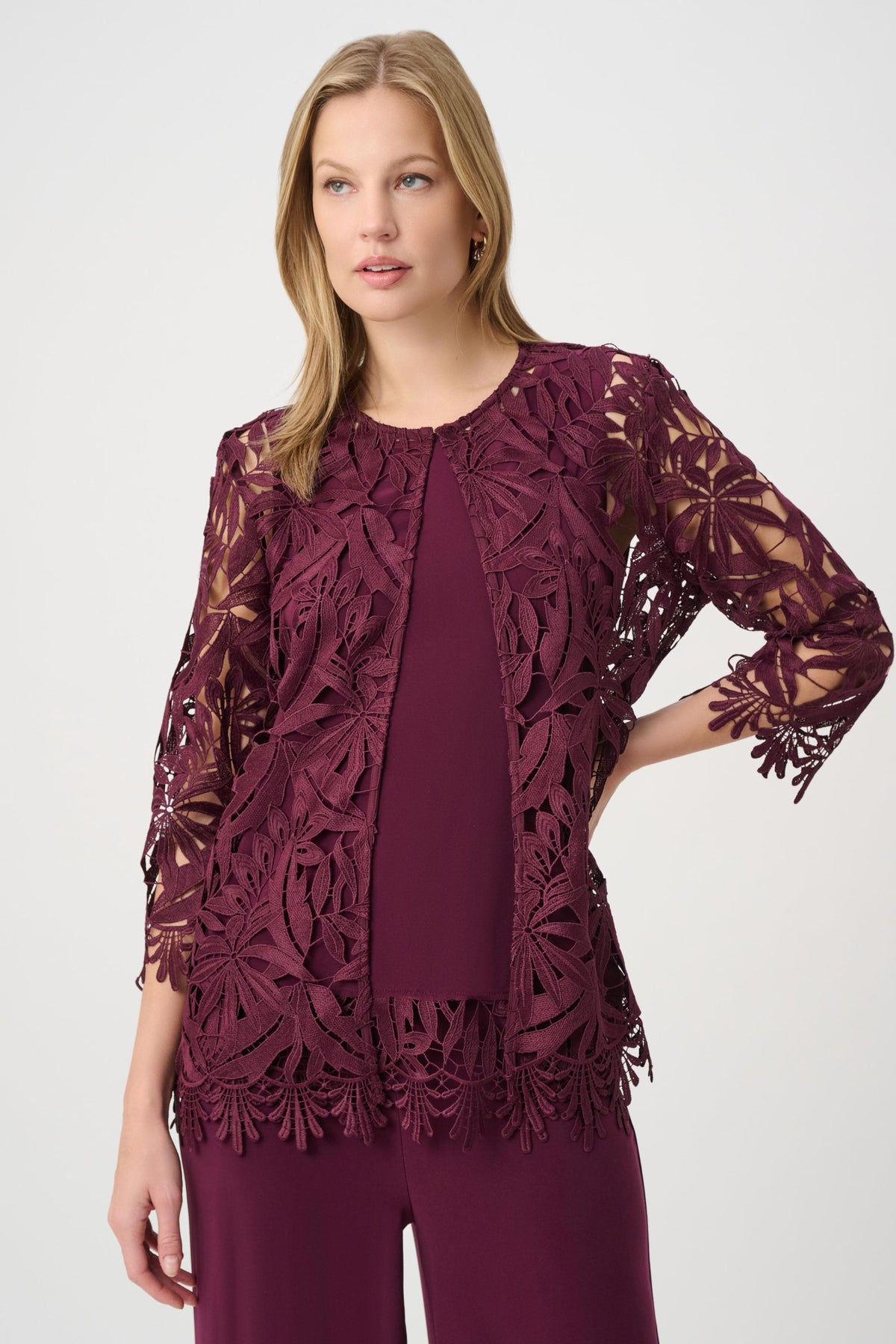 Lace Straight Cover Up
262096W26