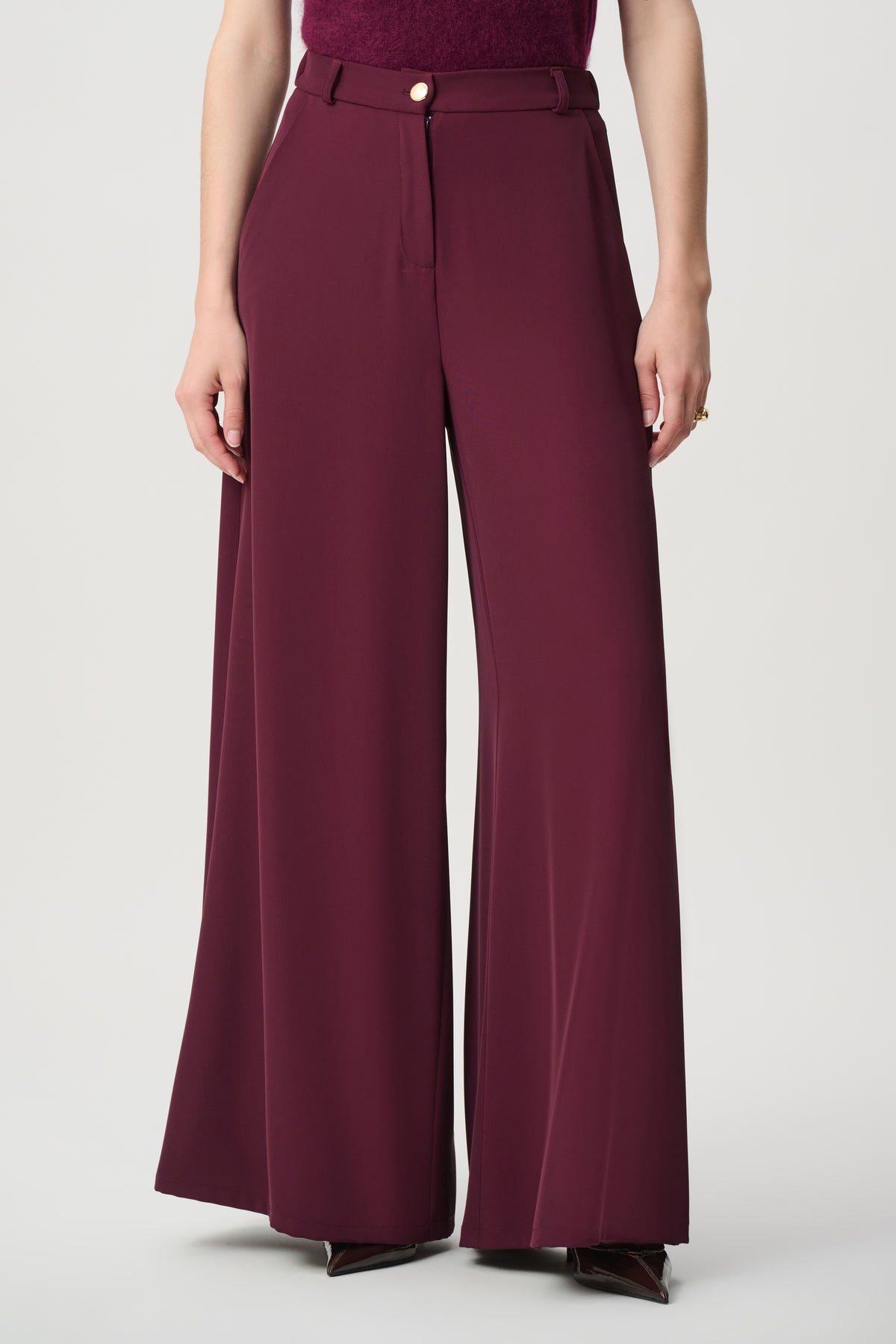 High-Rise Wide Leg Pants 264218 edit 57 High-Rise Wide Leg Pants
