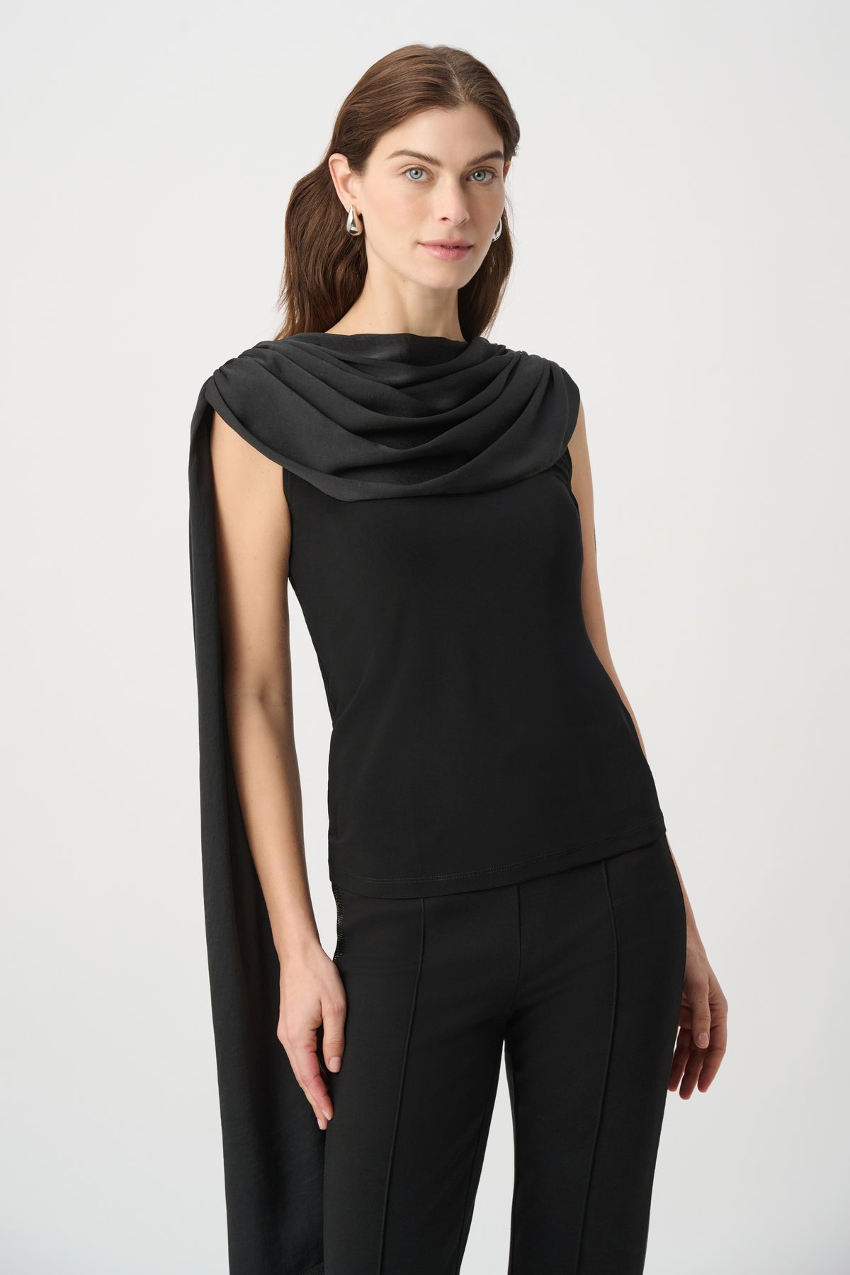 Scarf Collar Fitted Top
264113