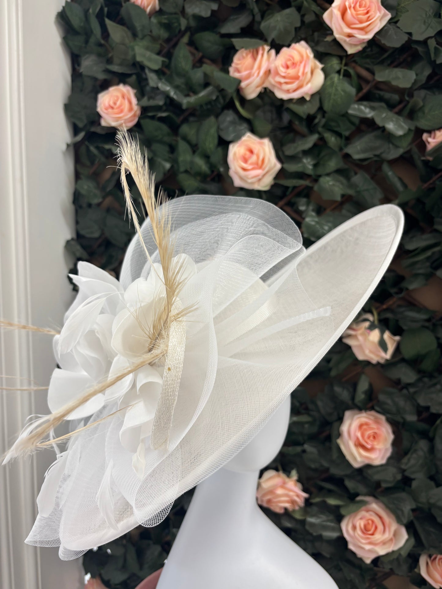 Snoxell & Gwyther 806 in ivory