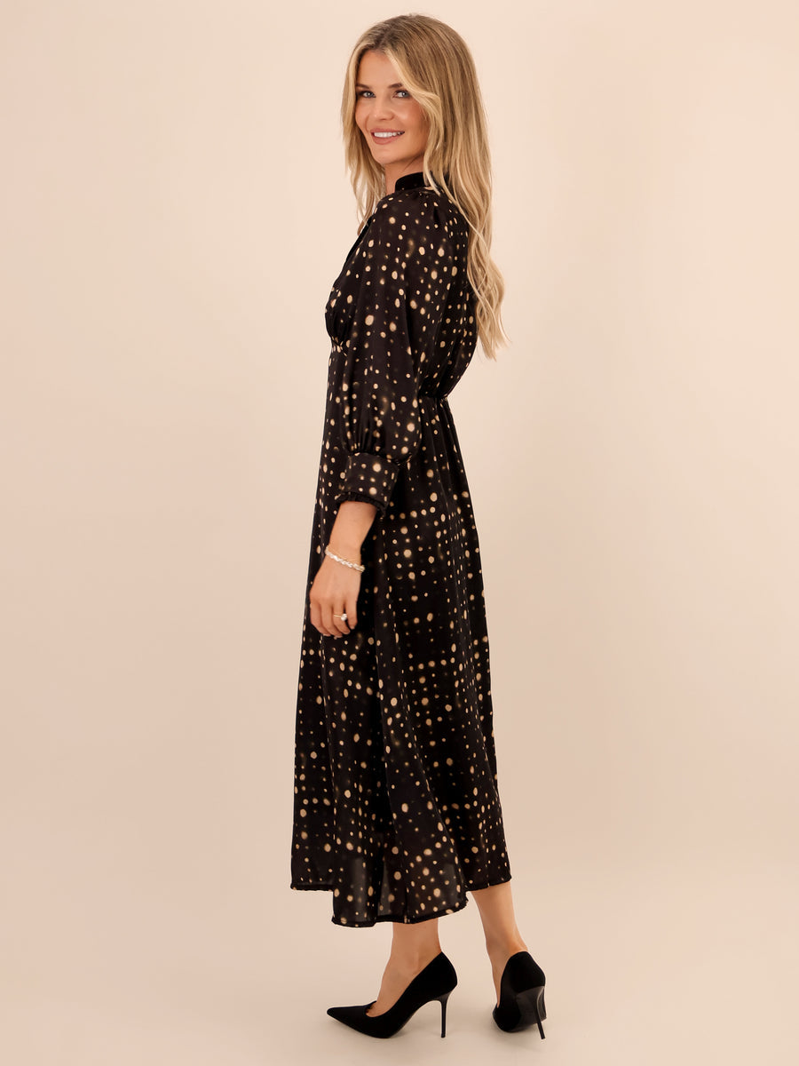 KATE & PIPPA KIMBER MIDI DRESS IN BLACK