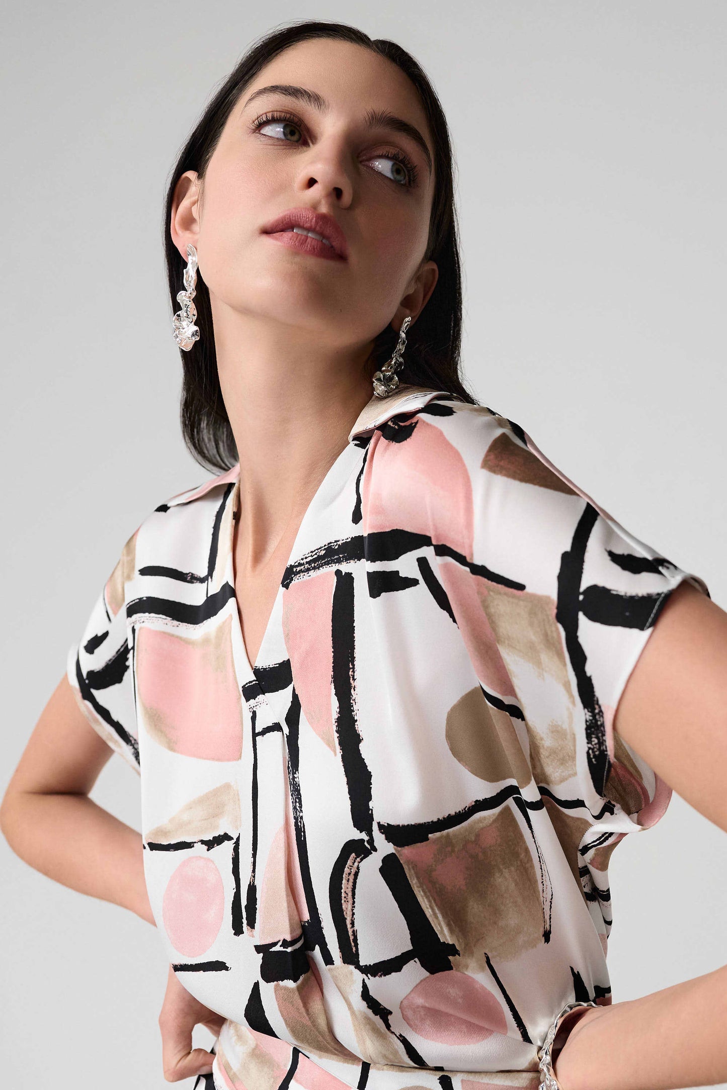Recycled Satin Abstract Print Boxy Top With V-neckline
261308