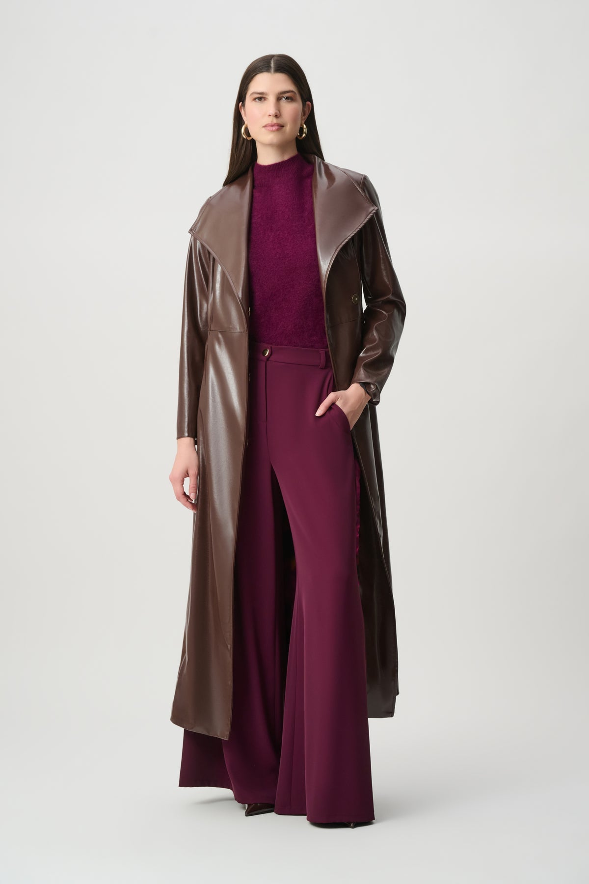 EDIT 57 FT. ELIZABETH HURLEY
Leatherette Trench Coat 264968