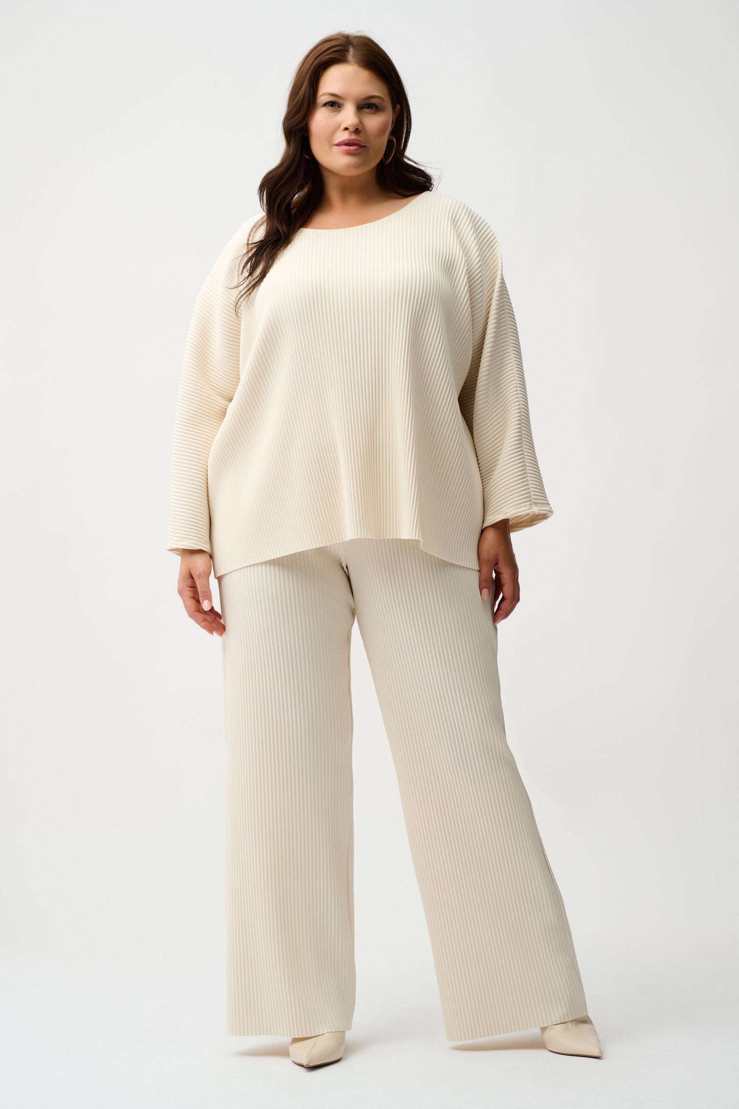 JOSEPH RIBKOFF Pleated Scuba Crepe Wide-Leg Pants 254006