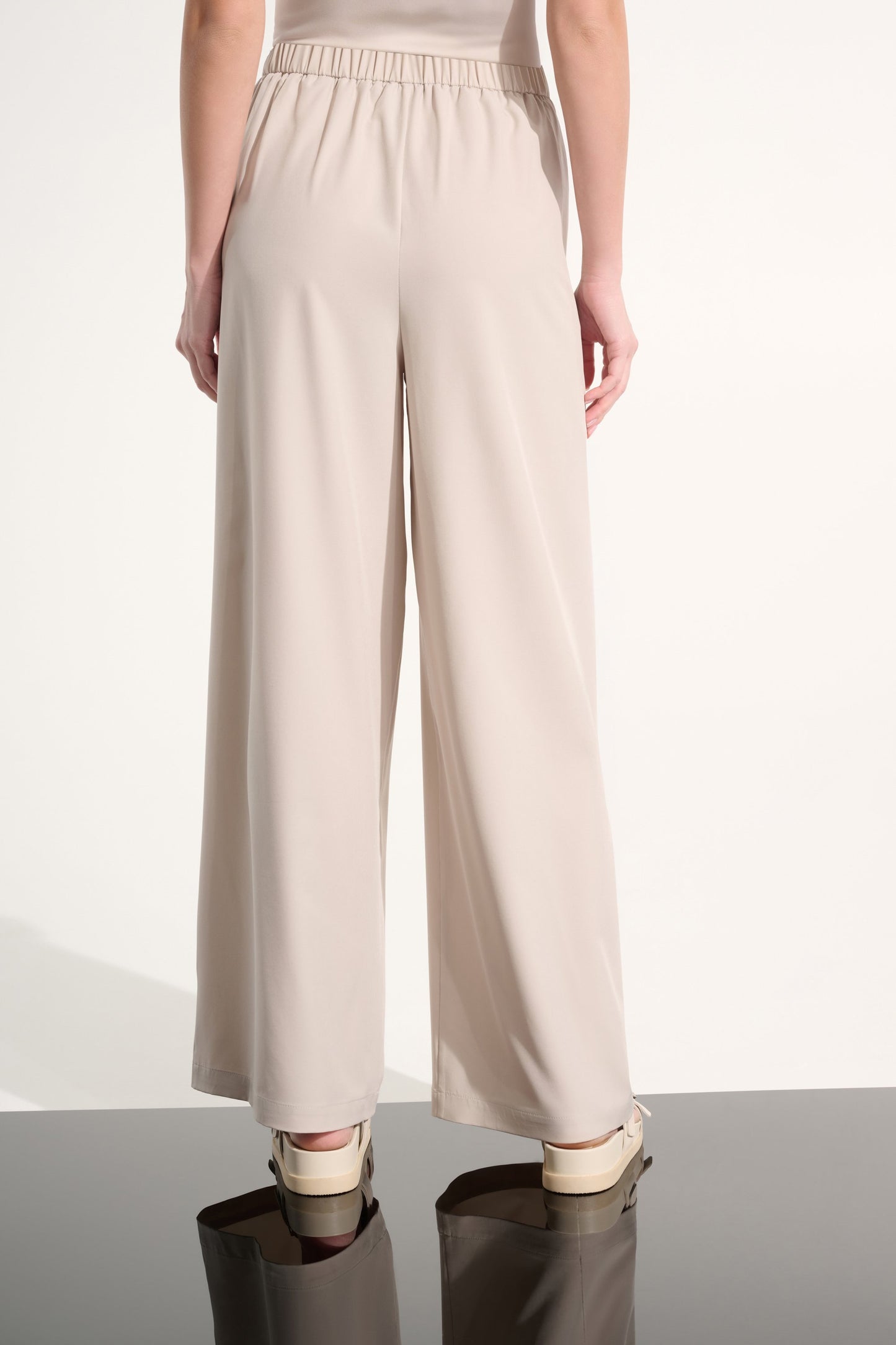 JOSEPH RIBKOFF 262622 Stretch Woven Pull-On Wide Leg Pants