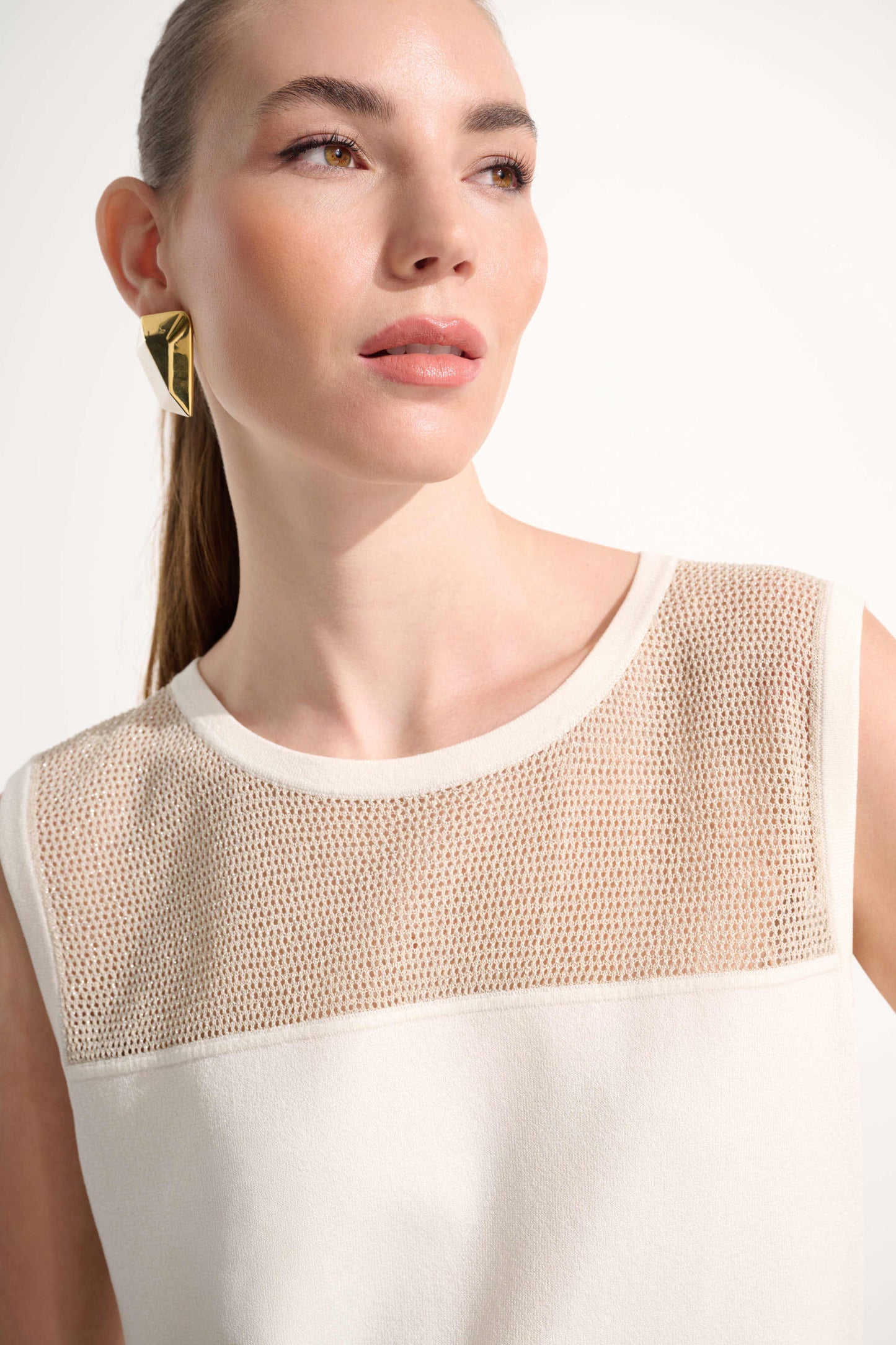 Soft Knit Straight Cami With Mesh Yoke
262612