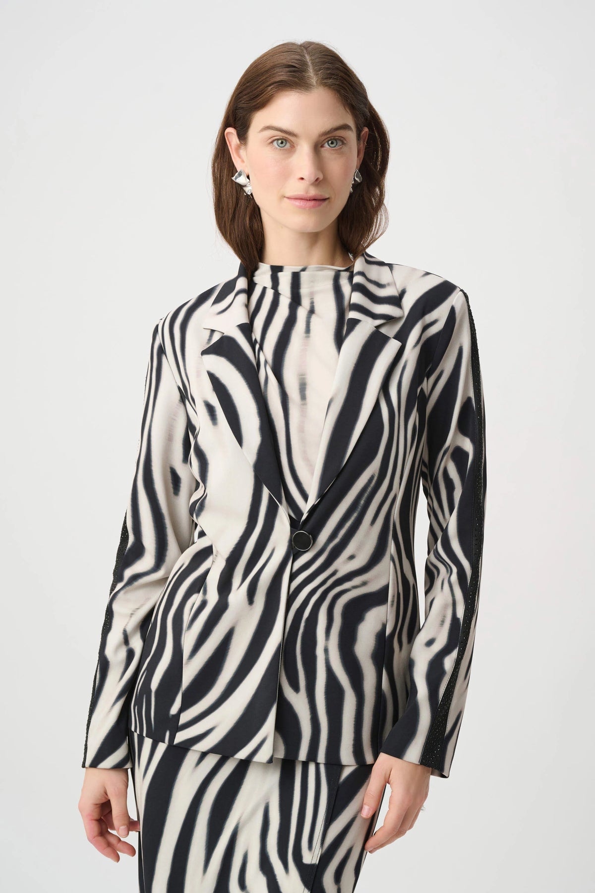 264129 Animal Print Blazer With Rhinestone
