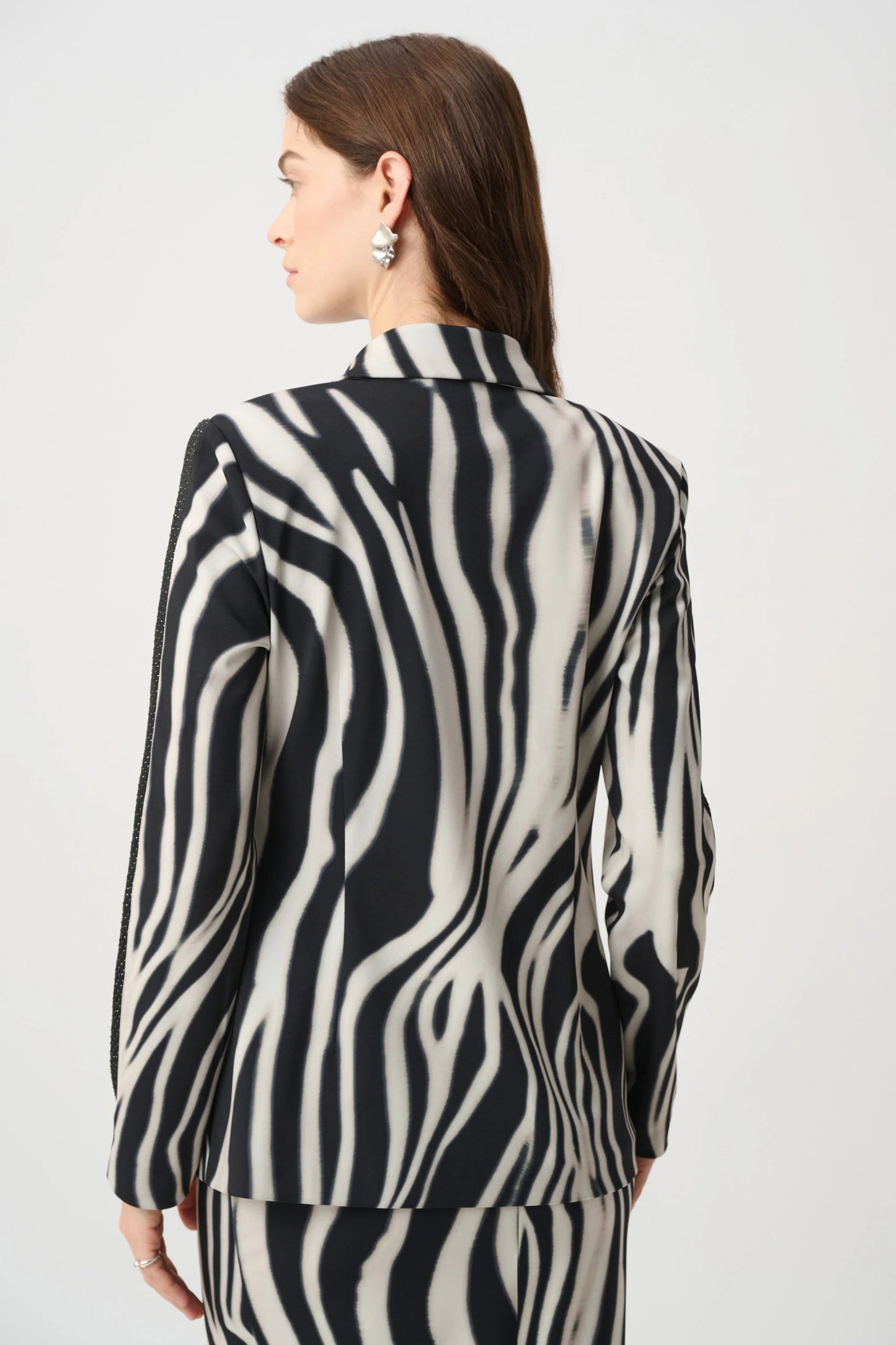 264129 Animal Print Blazer With Rhinestone