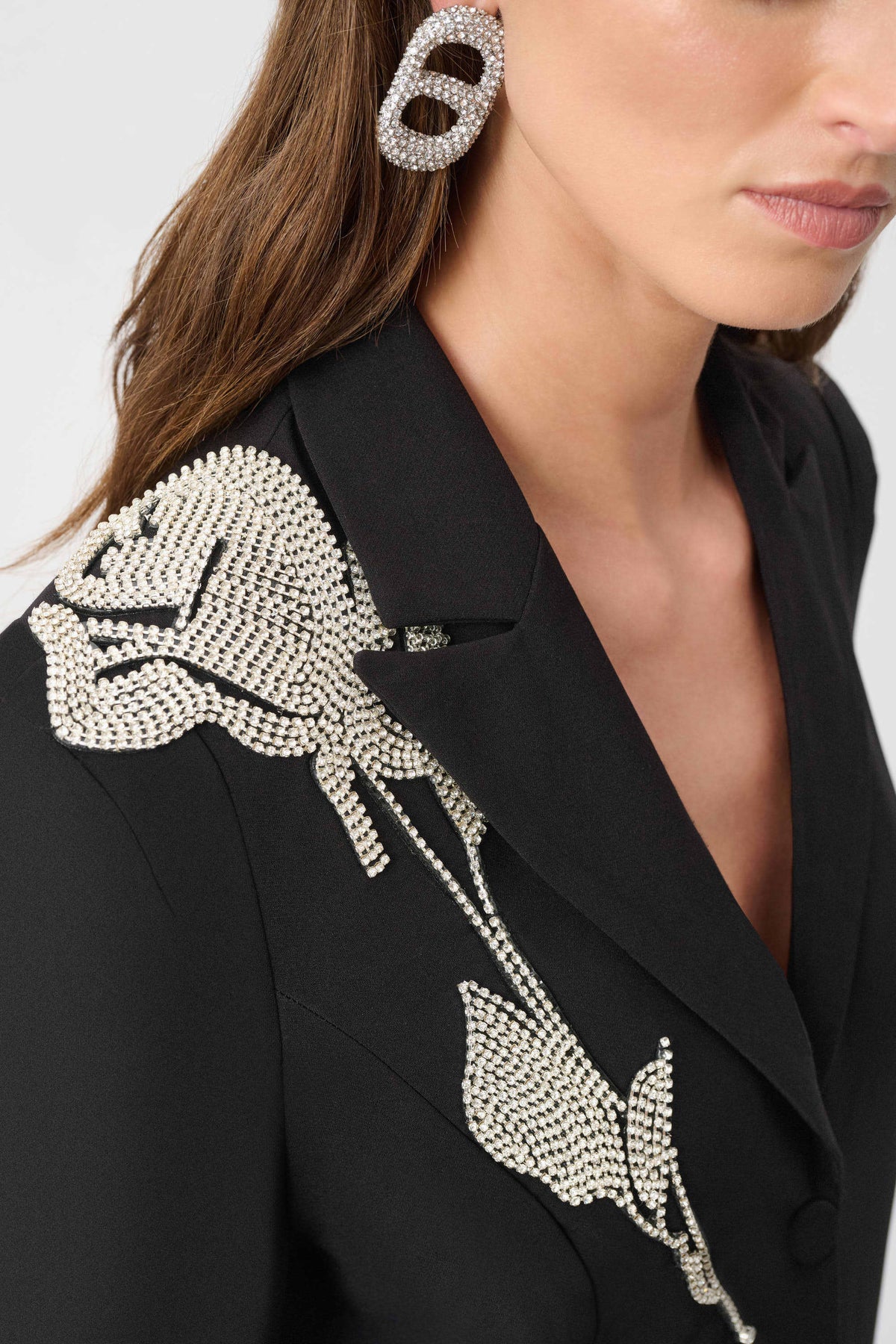 263745 Signature | Lux Twill Fitted Blazer With Rhinestone Appliqué