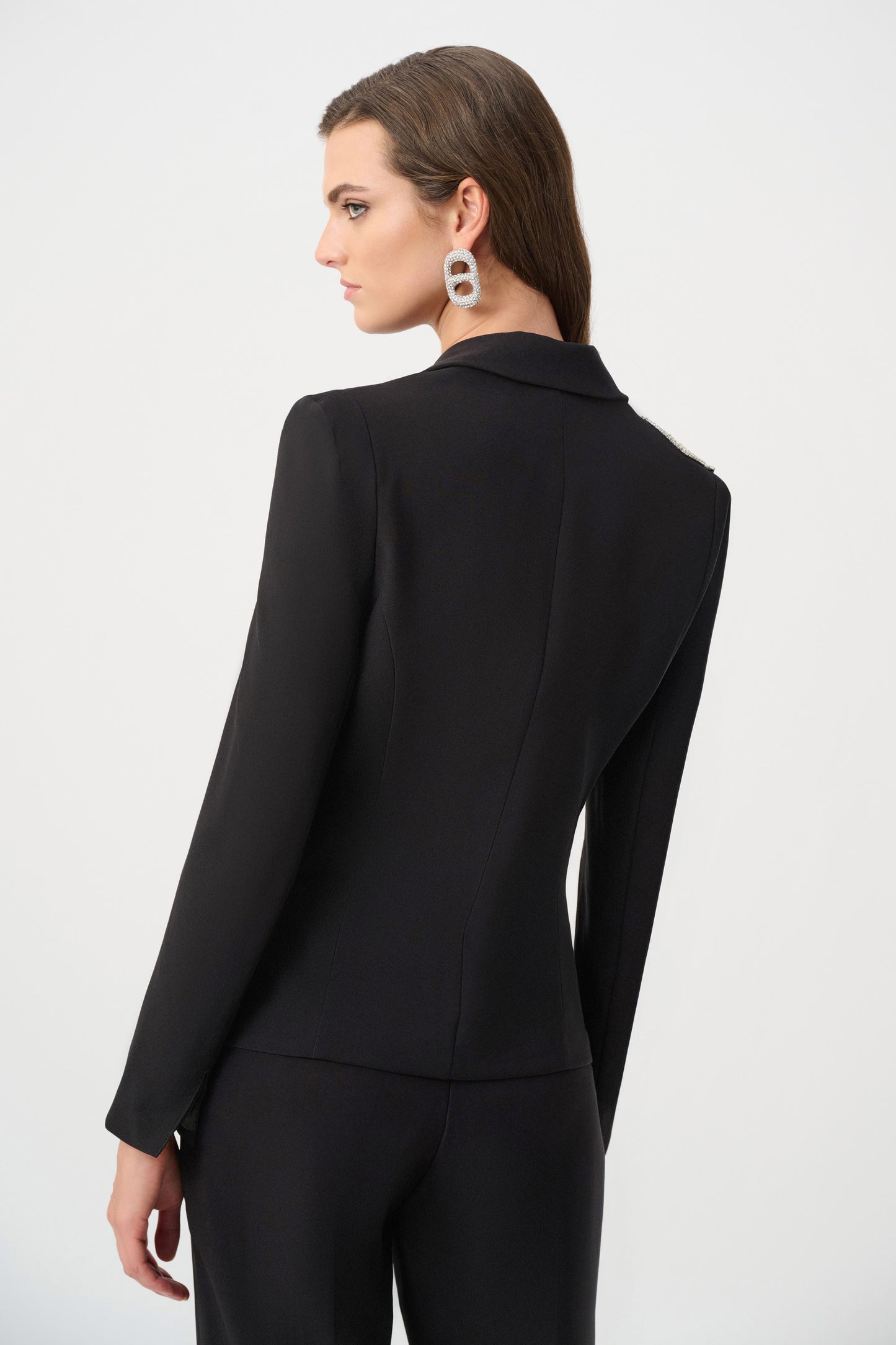 263745 Signature | Lux Twill Fitted Blazer With Rhinestone Appliqué