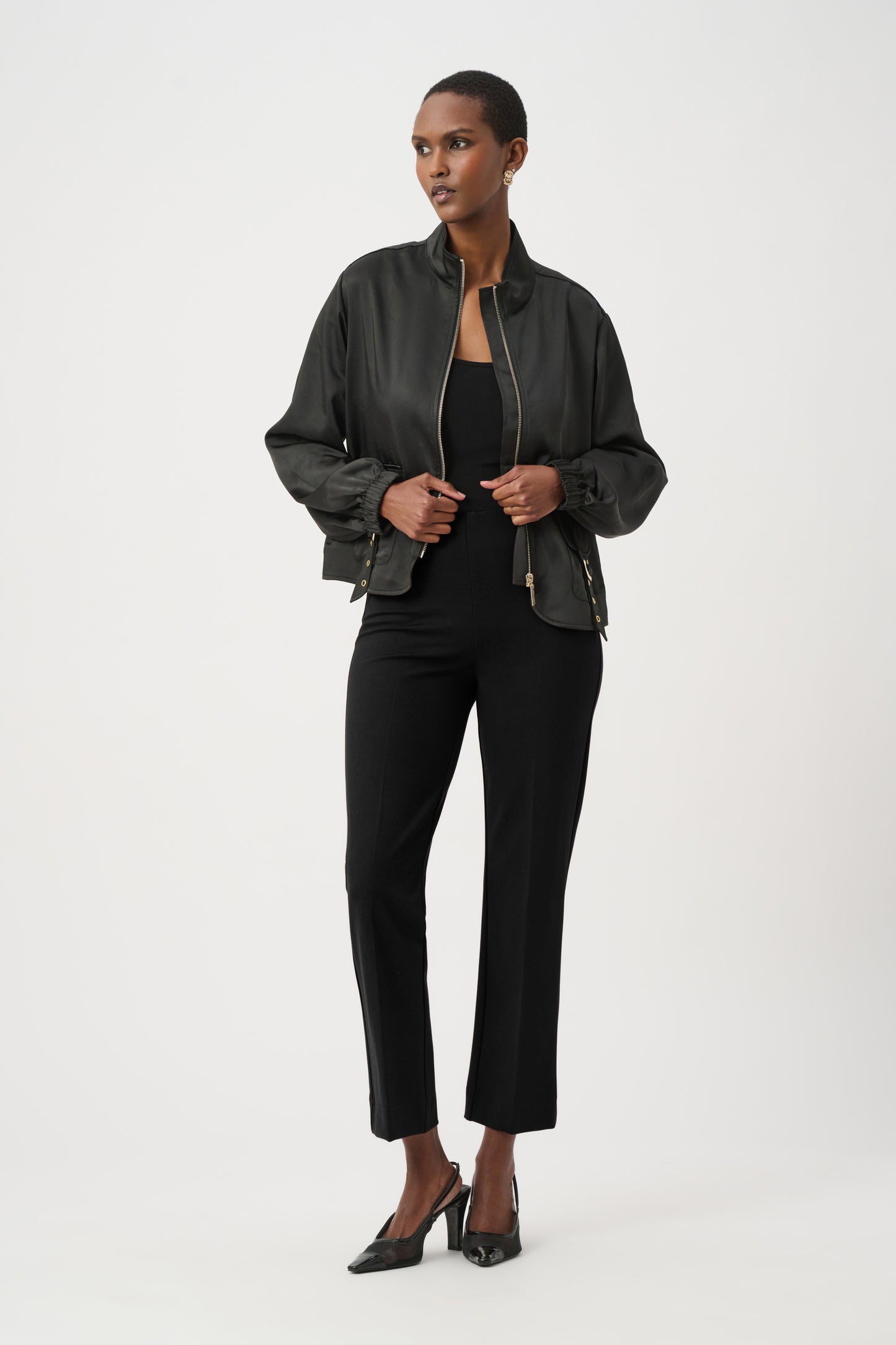 243049W26  Straight Pull-On Pants