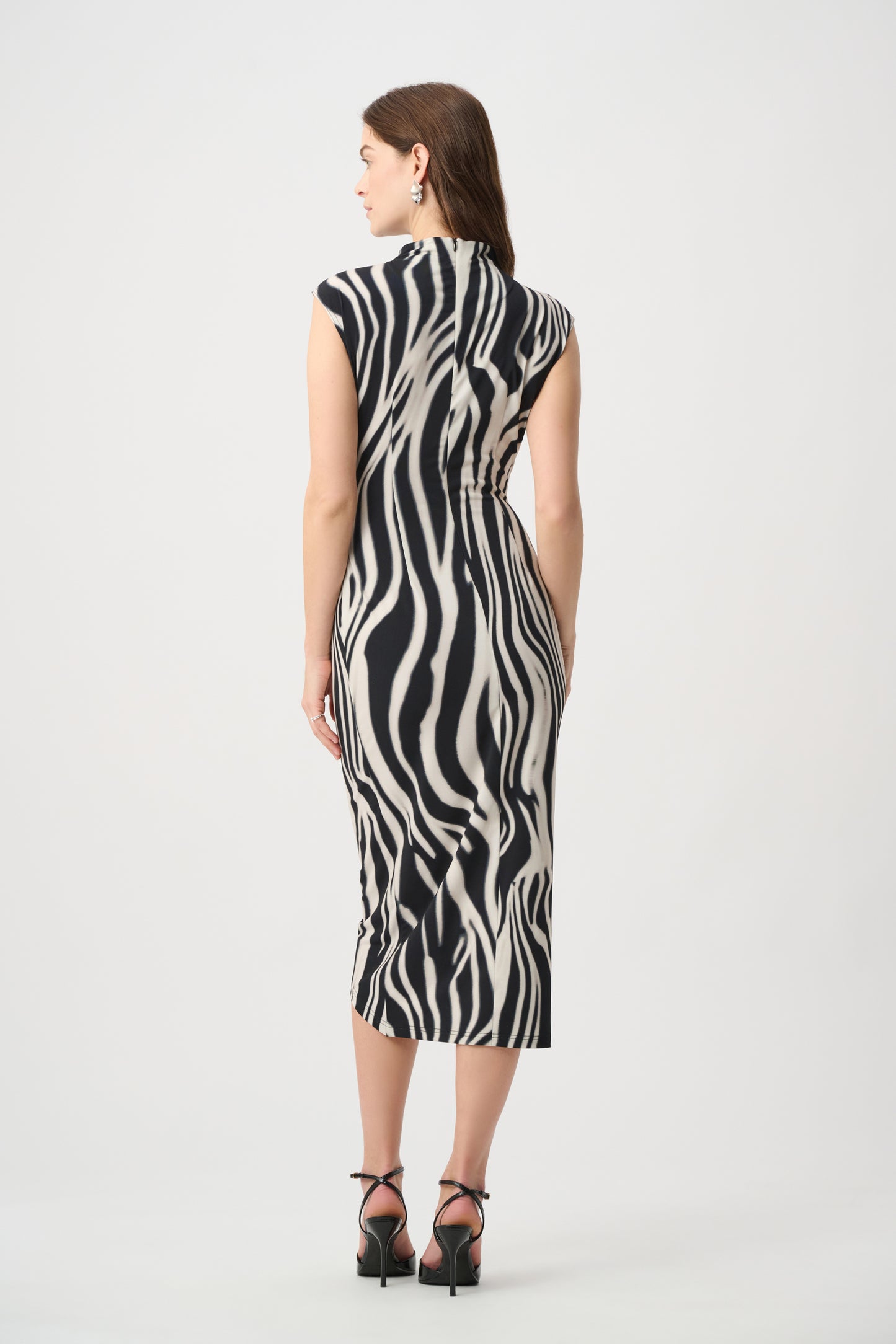 264051  Animal Print Wrap Dress