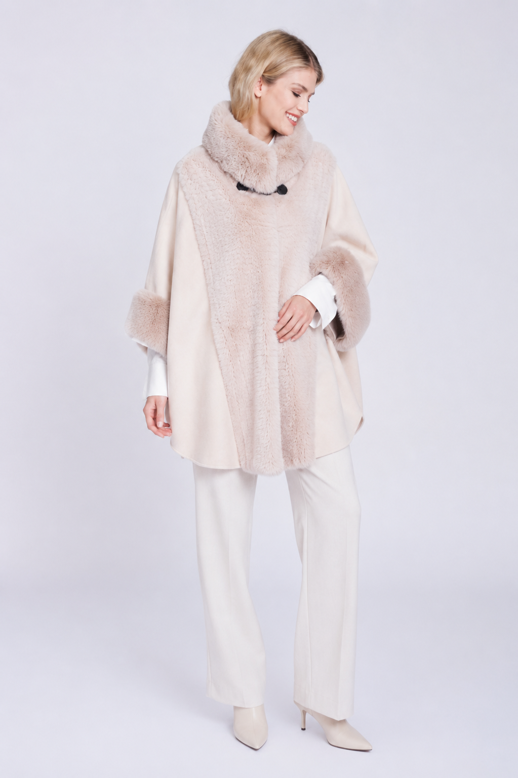 Ariana Faux Fur Wrap – Beige