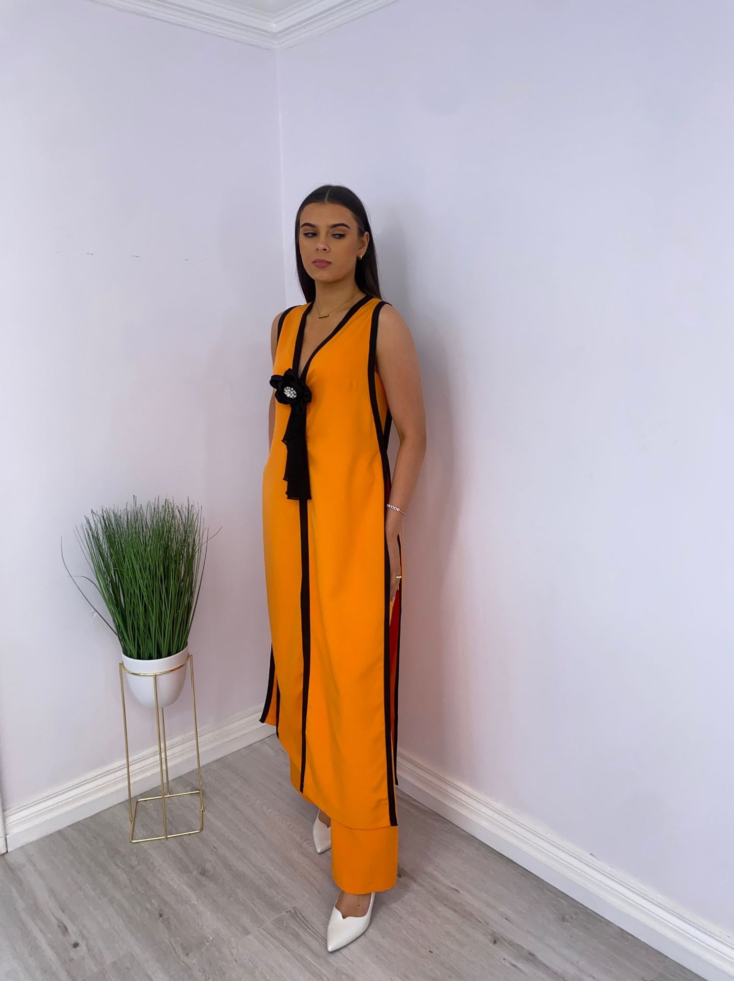 Vivianna  orange tunic and trousers