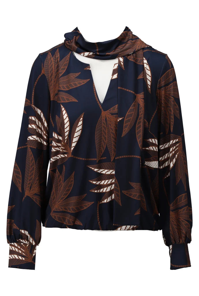 K design Top with scarf