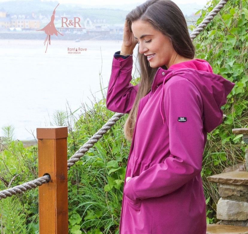 Aoife raincoat Cerise pink