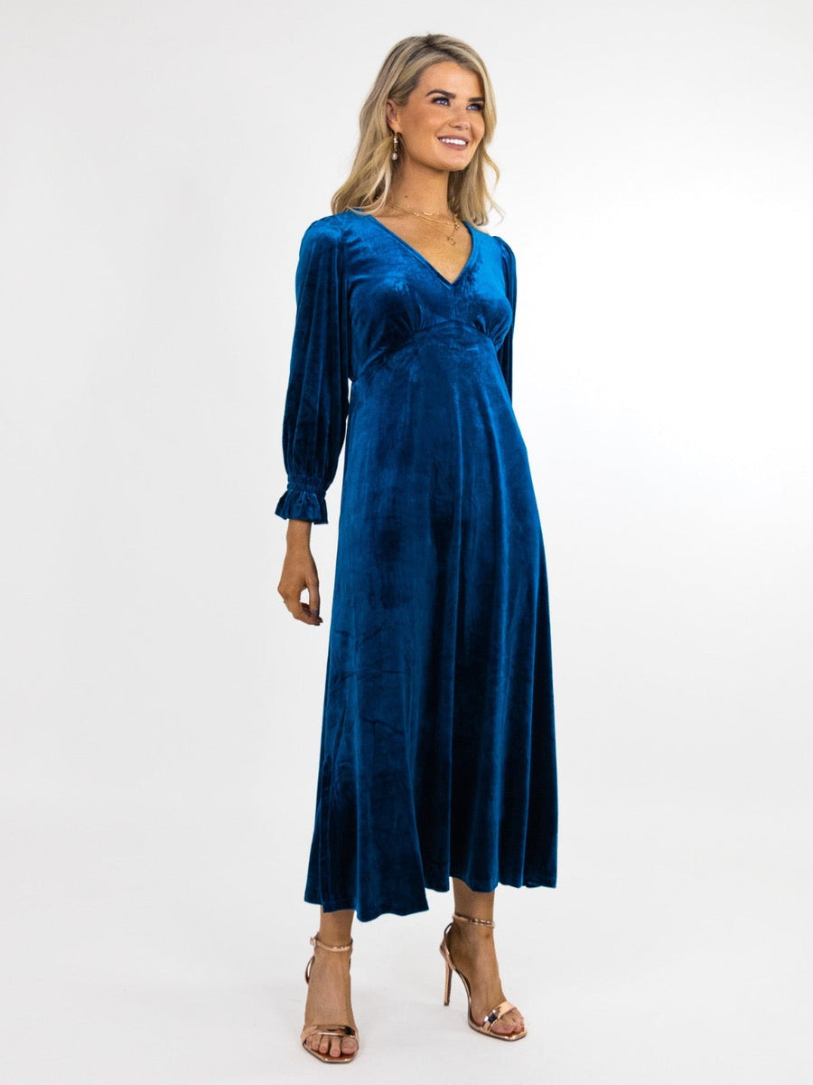 Streasa teal velvet dress