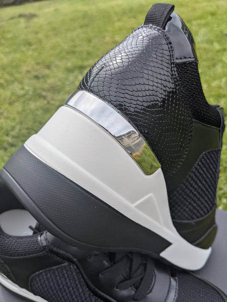 Black wedge decollage trainors